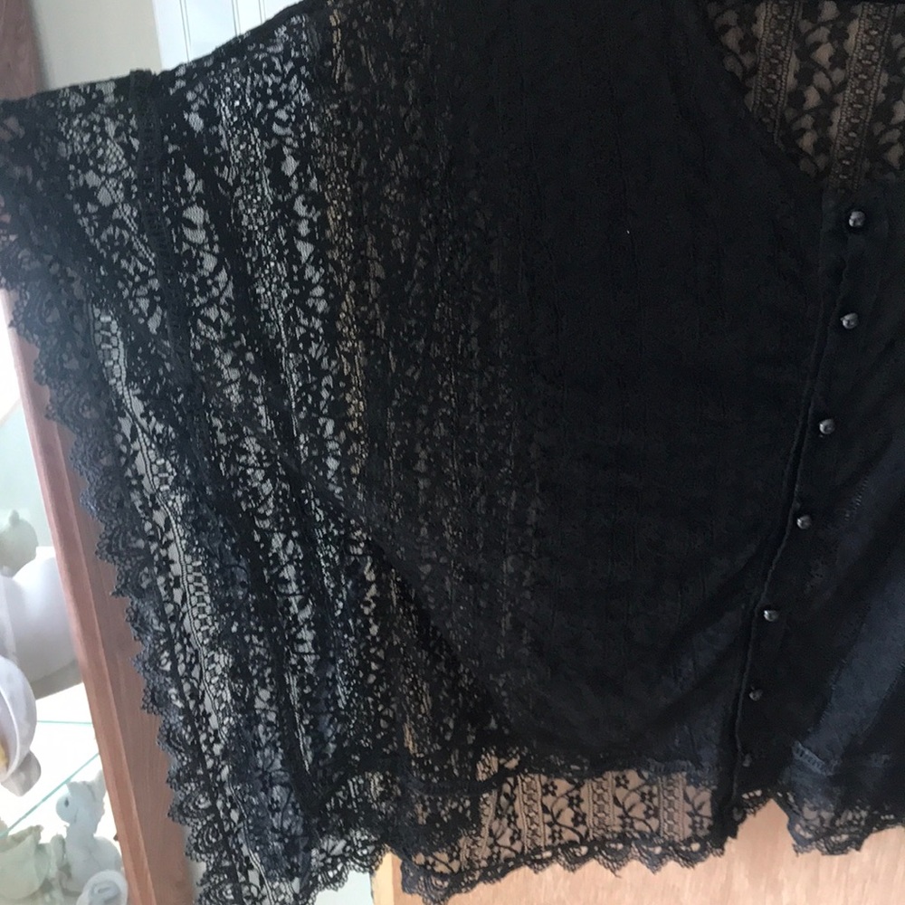 Blouse - Picture 2 of 5